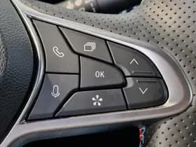 Renault Captur thumbnail 18