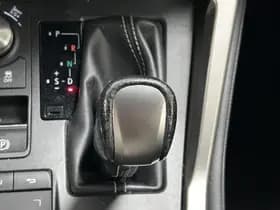 Lexus NX thumbnail 22