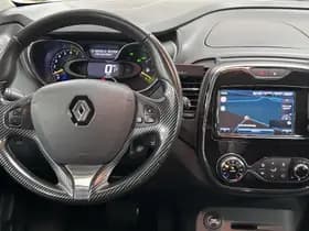 Renault Captur thumbnail 3