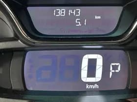Renault Captur thumbnail 4