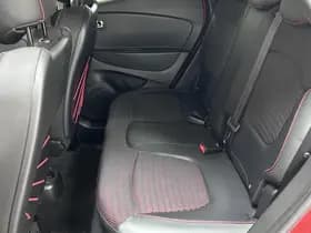 Renault Captur thumbnail 8