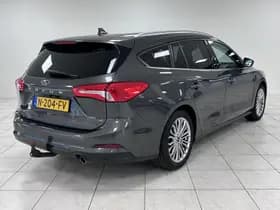 Ford Focus thumbnail 2