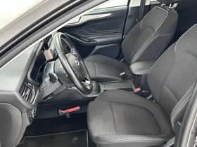 Ford Focus thumbnail 7