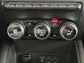 Renault Captur thumbnail 15