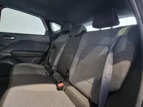 Renault Captur thumbnail 8