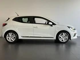 Renault Clio thumbnail 17