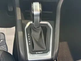Renault Clio thumbnail 24
