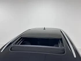 Volkswagen T-Roc thumbnail 13
