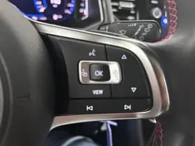 Volkswagen T-Roc thumbnail 22