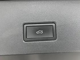 Volkswagen T-Roc thumbnail 26