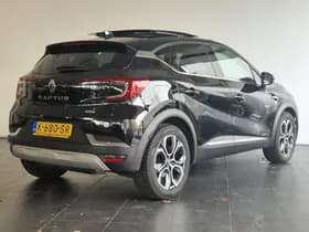 Renault Captur thumbnail 2