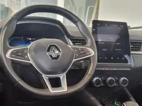 Renault Captur thumbnail 3
