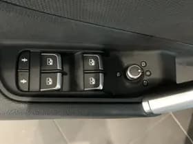 Audi Q2 thumbnail 18