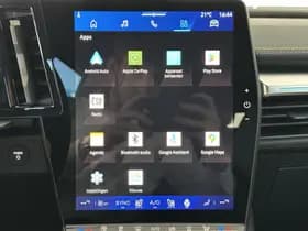 Renault Mégane E-Tech thumbnail 13
