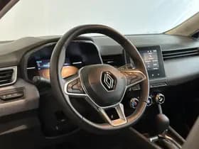 Renault Clio thumbnail 26
