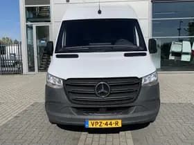 Mercedes-Benz Sprinter thumbnail 14