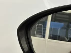 Renault Clio thumbnail 17