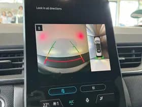 Renault Captur thumbnail 11