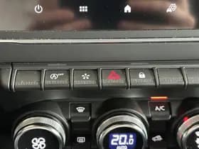 Renault Captur thumbnail 13