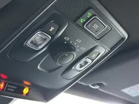 Renault Captur thumbnail 16
