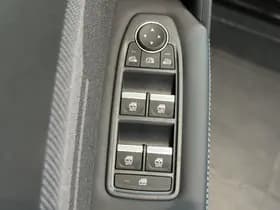 Renault Captur thumbnail 23