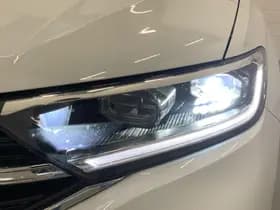 Volkswagen T-Roc thumbnail 24