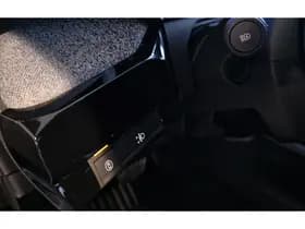 Renault Clio thumbnail 15