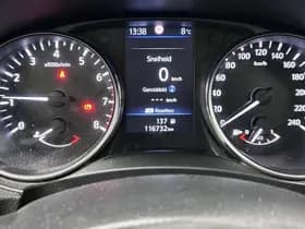Nissan Qashqai thumbnail 4