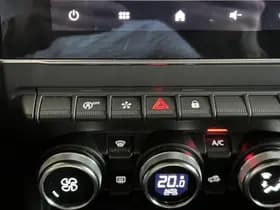 Renault Captur thumbnail 14
