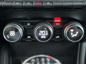 Renault Captur thumbnail 15