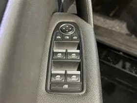 Renault Captur thumbnail 22