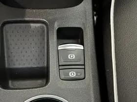 Renault Captur thumbnail 25