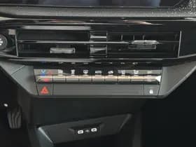Renault Clio thumbnail 15