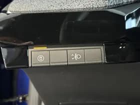 Renault Clio thumbnail 28