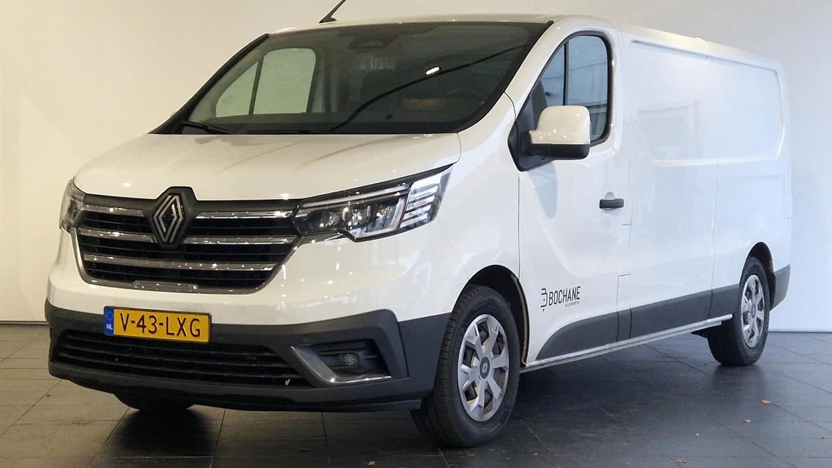 Renault Trafic — foto 1