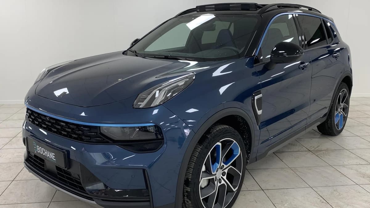 Lynk & Co 01 — foto 1