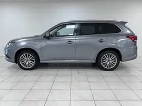Mitsubishi Outlander thumbnail 15