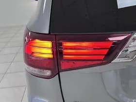 Mitsubishi Outlander thumbnail 24