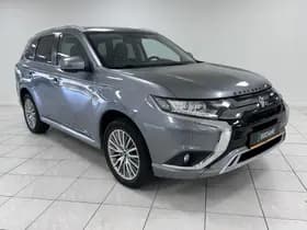 Mitsubishi Outlander thumbnail 5