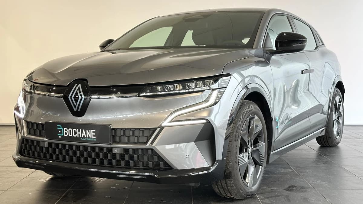 Renault Mégane E-Tech — foto 1