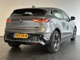 Renault Mégane E-Tech thumbnail 2