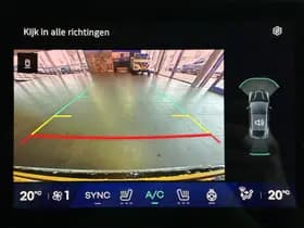 Renault Mégane E-Tech thumbnail 12