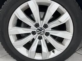 Volkswagen T-Roc thumbnail 24