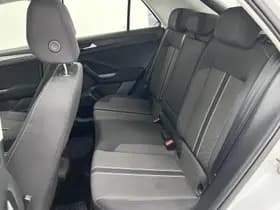 Volkswagen T-Roc thumbnail 8