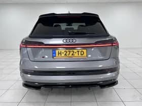 Audi e-tron thumbnail 19