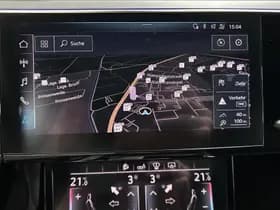 Audi e-tron thumbnail 10