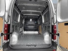 Renault Master thumbnail 25