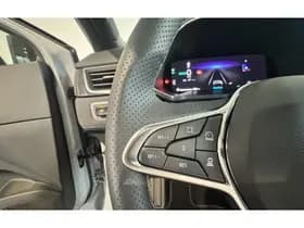 Renault Captur thumbnail 43
