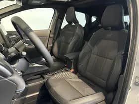 Renault Captur thumbnail 8