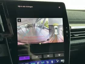 Renault Mégane E-Tech thumbnail 12